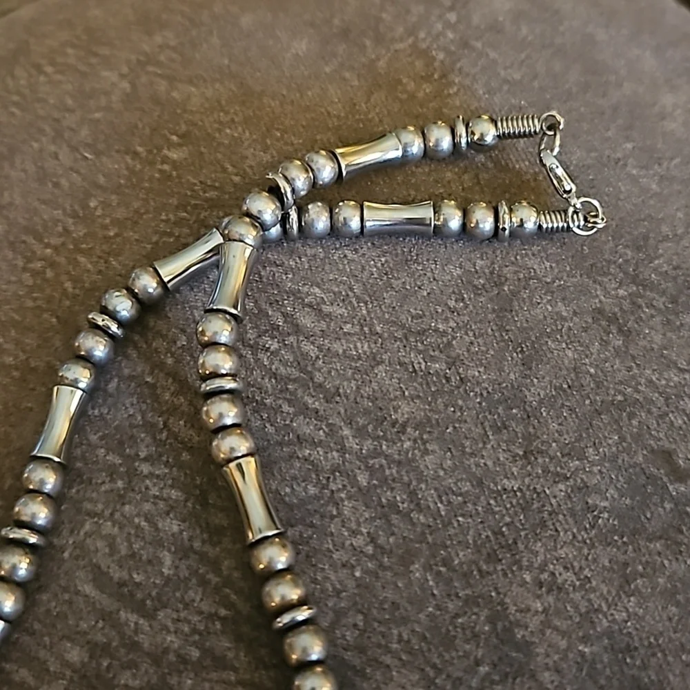 Vintage Silvertone Barrel Beaded Grunge Necklace